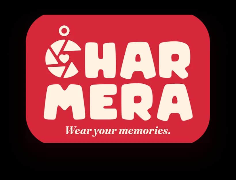 Charmera – Wear your memories.